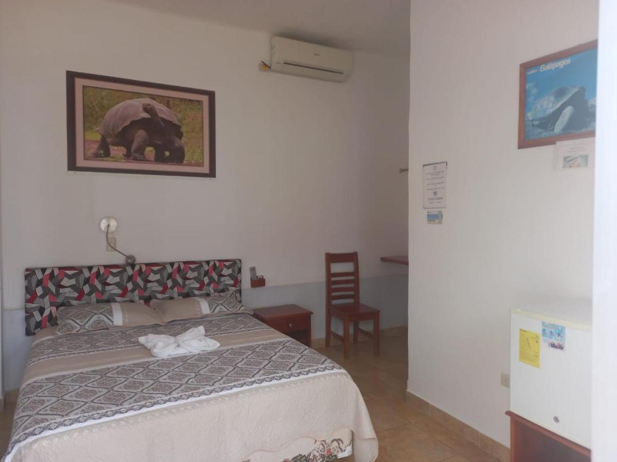 Stefany'S Lodging Puerto Baquerizo Moreno Exterior photo