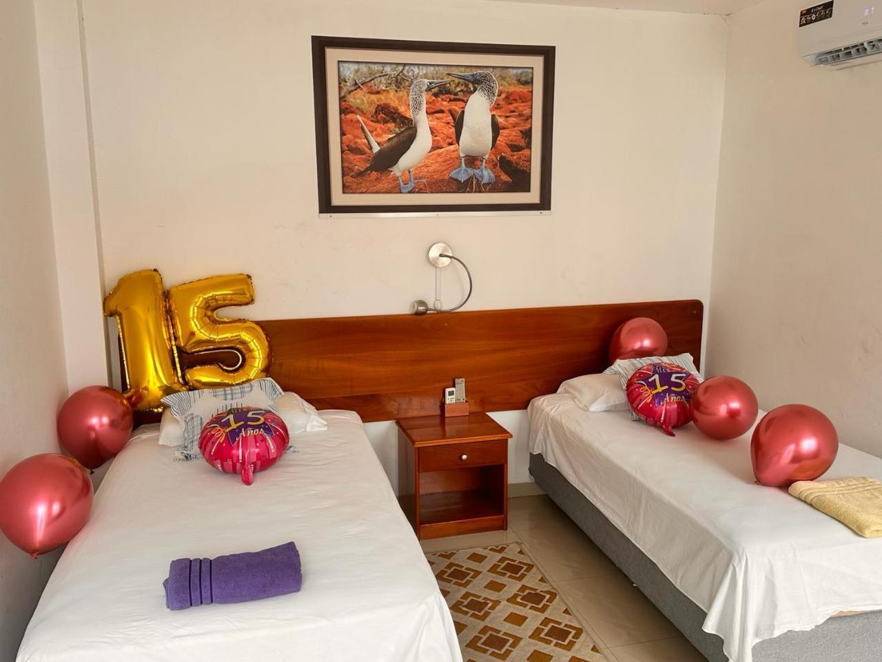 Stefany'S Lodging Puerto Baquerizo Moreno Exterior photo